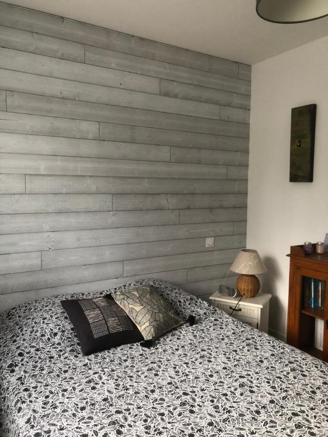 Jolie Chambre Dans Quartier Calme Езін Екстер'єр фото